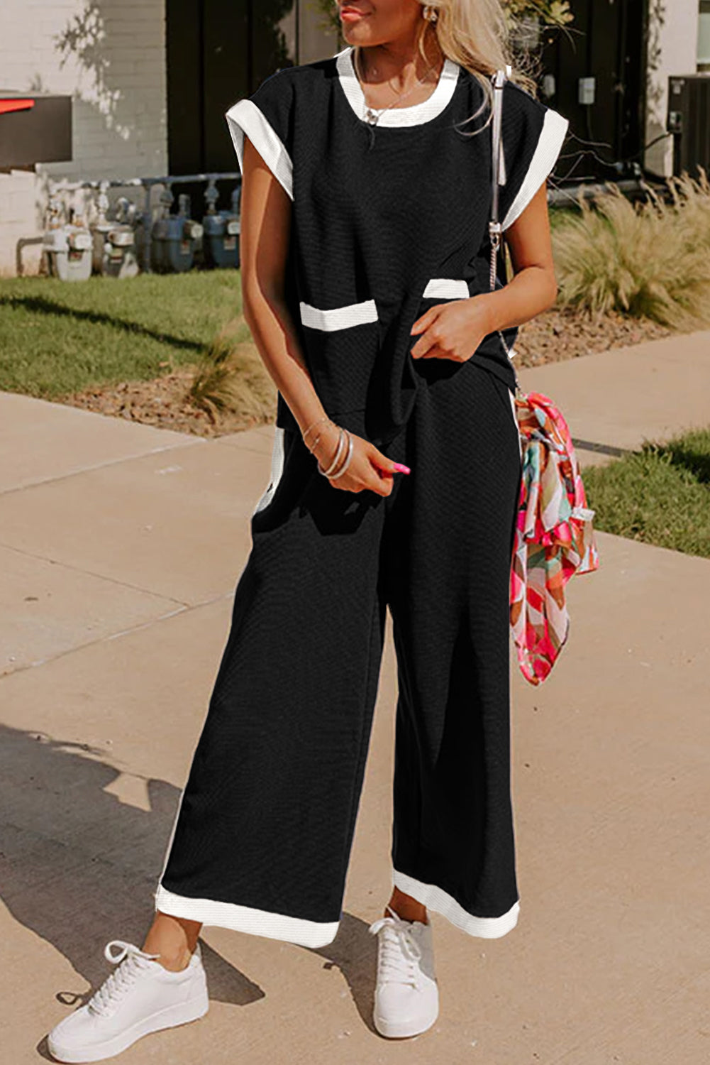 Navy Blue Color Block Pocketed T Shirt and Wide Leg Pants Set